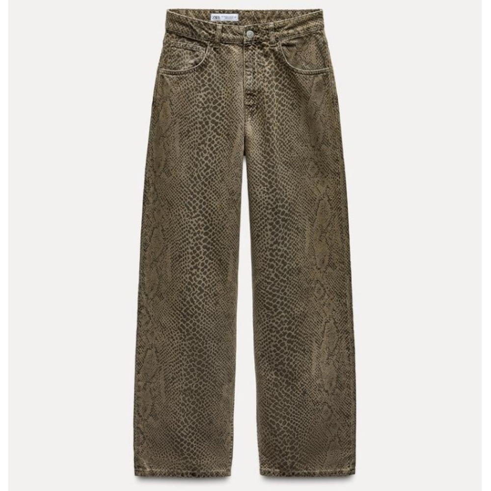Zara Jeans TRF Relaxed Oversize Tapered ESTAMPADO ANIMAL TIRO ALTO Size 4